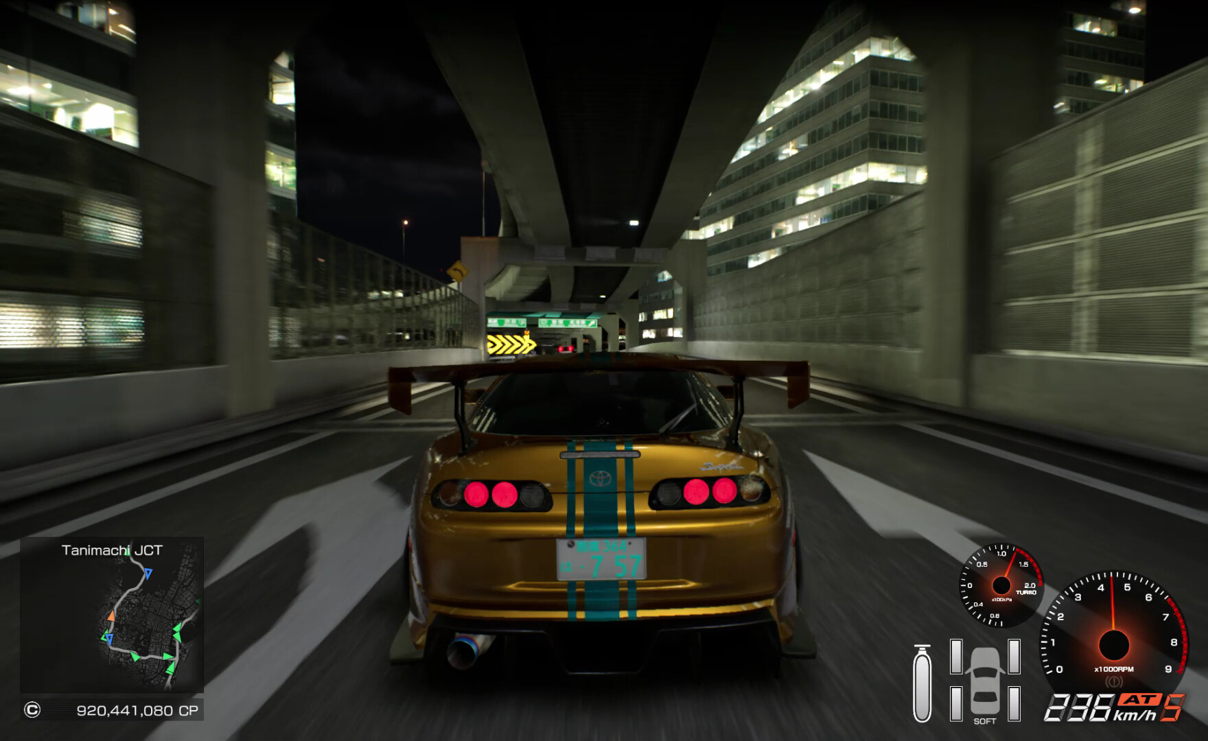 《首都高赛车》v0.13.0中文版